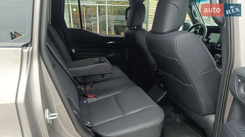 Внедорожник / Кроссовер Toyota Land Cruiser Prado 2024 в Киеве