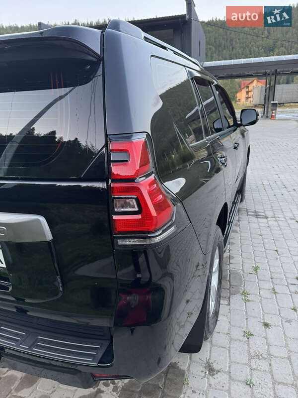Внедорожник / Кроссовер Toyota Land Cruiser Prado 2018 в Кривом Роге фото 14 Внедорожник / Кроссовер Toyota Land Cruiser Prado 2018 в Кривом Роге