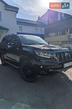 Внедорожник / Кроссовер Toyota Land Cruiser Prado 2021 в 