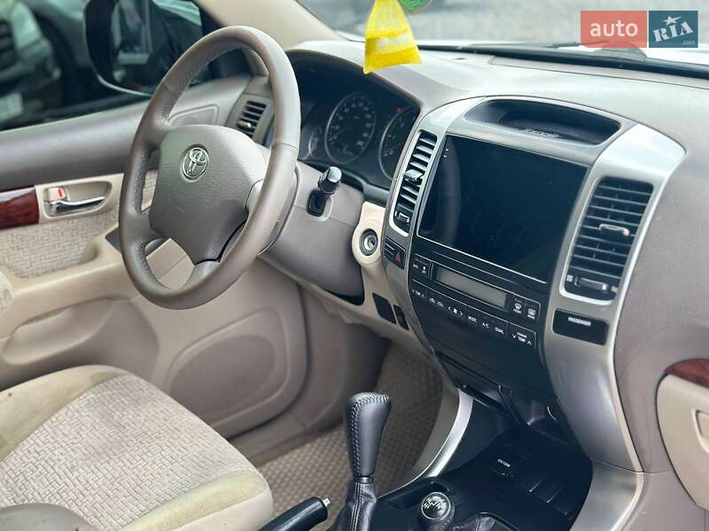 Внедорожник / Кроссовер Toyota Land Cruiser Prado 2004 в Харькове фото 4 Внедорожник / Кроссовер Toyota Land Cruiser Prado 2004 в Харькове
