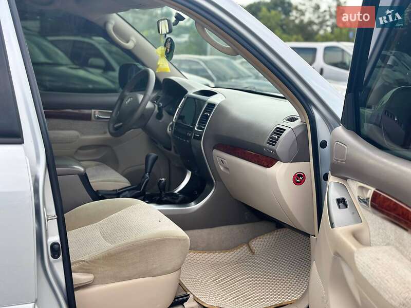 Внедорожник / Кроссовер Toyota Land Cruiser Prado 2004 в Харькове фото 6 Внедорожник / Кроссовер Toyota Land Cruiser Prado 2004 в Харькове