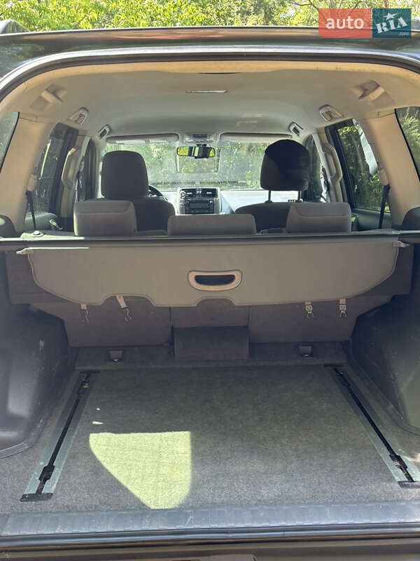 Внедорожник / Кроссовер Toyota Land Cruiser Prado 2012 в Киеве