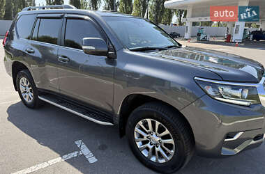 Внедорожник / Кроссовер Toyota Land Cruiser Prado 2019 в Киеве