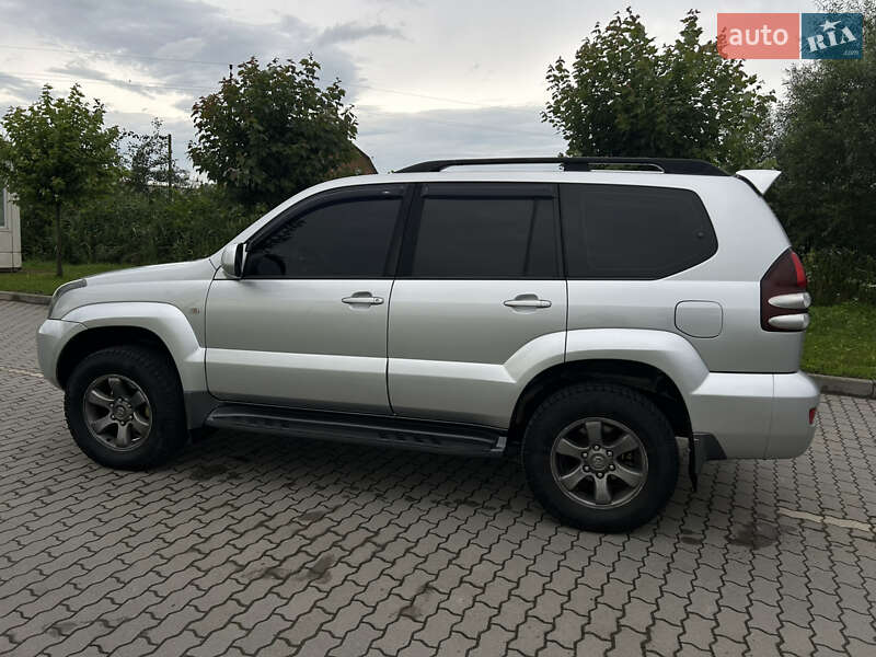 Внедорожник / Кроссовер Toyota Land Cruiser Prado 2006 в Львове