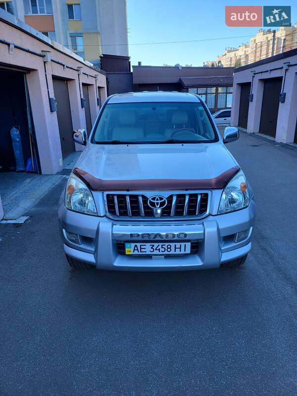 Toyota Land Cruiser Prado 2006