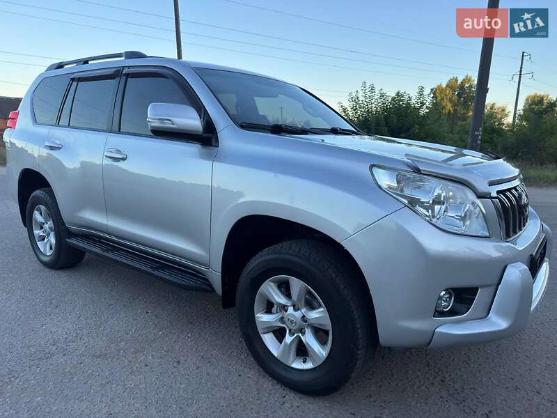 Внедорожник / Кроссовер Toyota Land Cruiser Prado 2011 в Ахтырке фото 9 Внедорожник / Кроссовер Toyota Land Cruiser Prado 2011 в Ахтырке