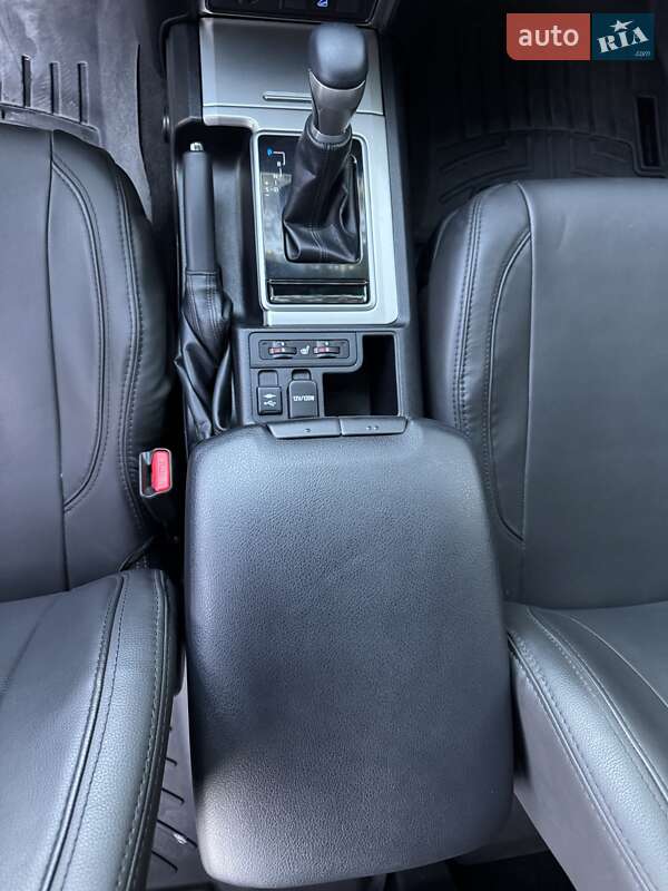 Внедорожник / Кроссовер Toyota Land Cruiser Prado 2019 в Виннице фото 22 Внедорожник / Кроссовер Toyota Land Cruiser Prado 2019 в Виннице
