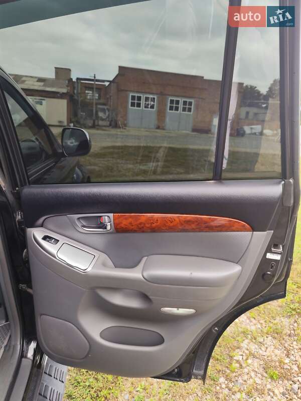 Внедорожник / Кроссовер Toyota Land Cruiser Prado 2007 в Харькове