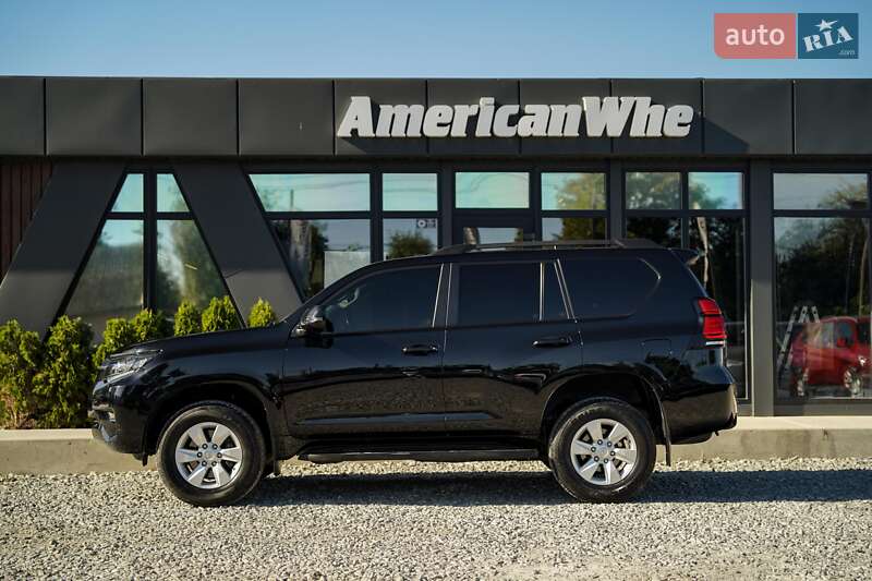 Внедорожник / Кроссовер Toyota Land Cruiser Prado 2020 в Черновцах