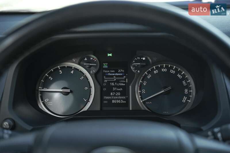 Внедорожник / Кроссовер Toyota Land Cruiser Prado 2020 в Черновцах