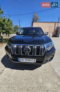 Внедорожник / Кроссовер Toyota Land Cruiser Prado 2019 в Петрове