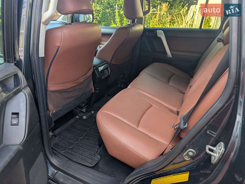 Внедорожник / Кроссовер Toyota Land Cruiser Prado 2016 в Тульчине фото 6 Внедорожник / Кроссовер Toyota Land Cruiser Prado 2016 в Тульчине