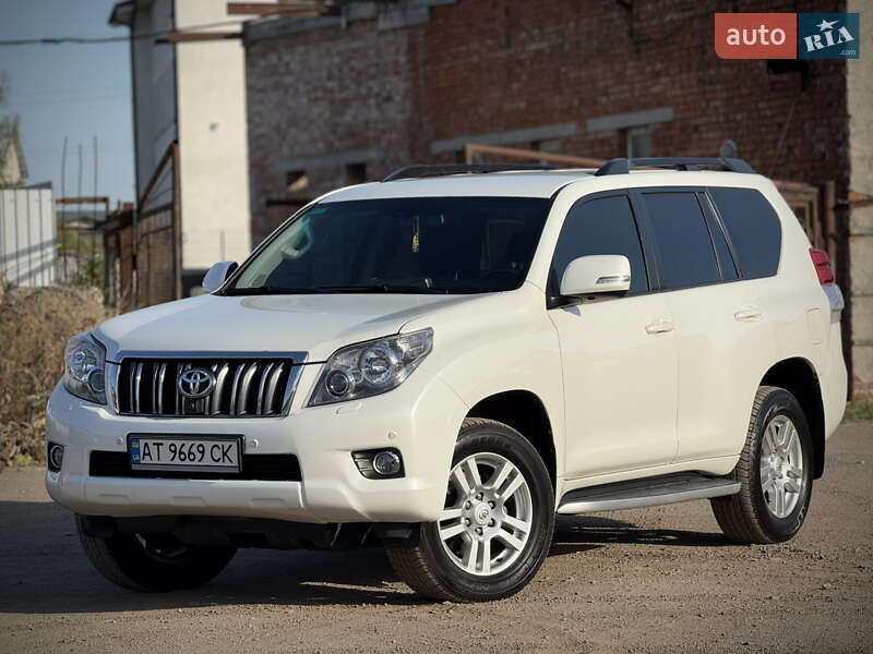 Toyota Land Cruiser Prado 2010