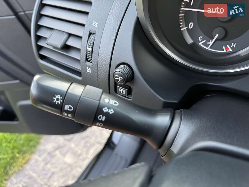 Внедорожник / Кроссовер Toyota Land Cruiser Prado 2013 в Киеве