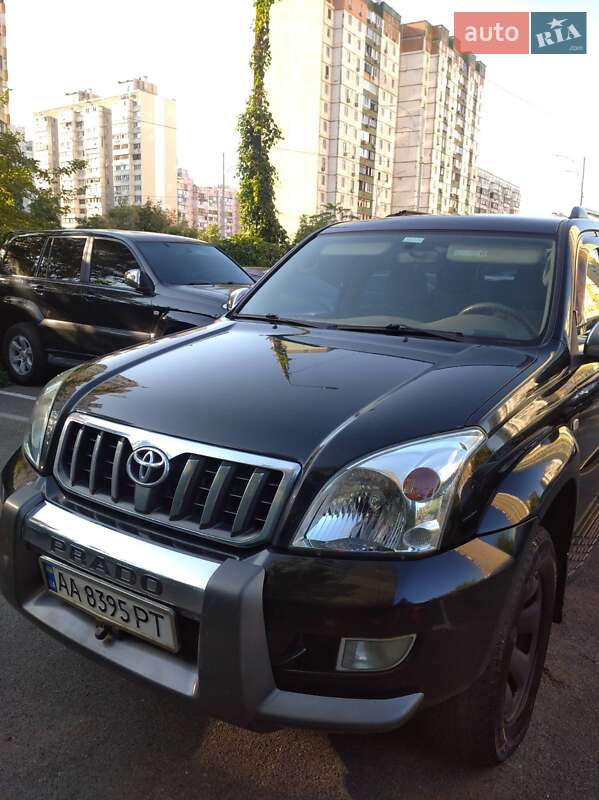 Позашляховик / Кросовер Toyota Land Cruiser Prado 2005 в Києві