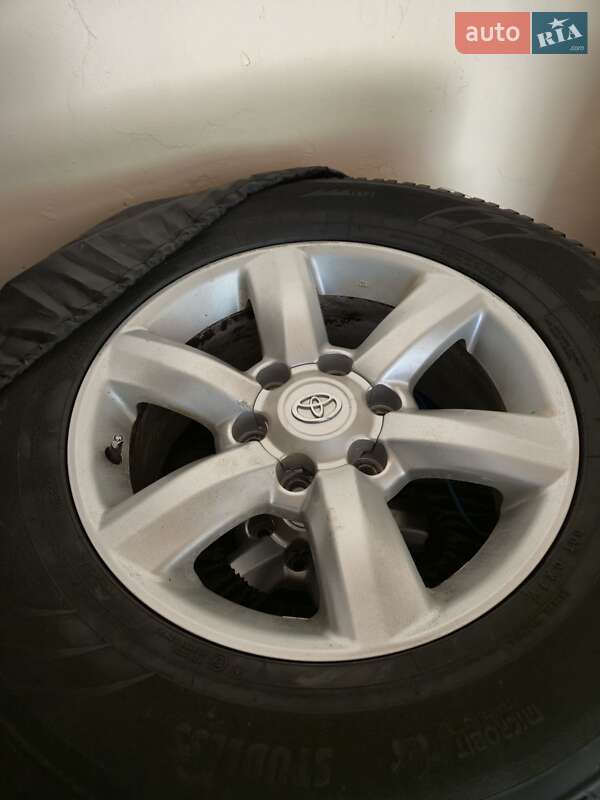 Внедорожник / Кроссовер Toyota Land Cruiser Prado 2012 в Днепре