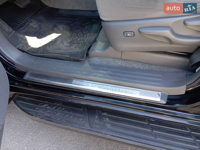 Внедорожник / Кроссовер Toyota Land Cruiser Prado 2012 в Киеве фото 14 Внедорожник / Кроссовер Toyota Land Cruiser Prado 2012 в Киеве