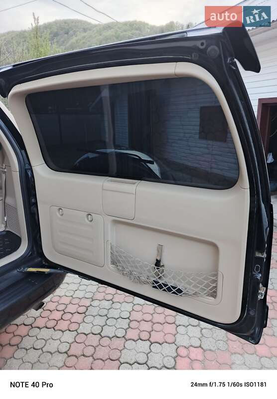 Внедорожник / Кроссовер Toyota Land Cruiser Prado 2006 в Косове фото 14 Внедорожник / Кроссовер Toyota Land Cruiser Prado 2006 в Косове