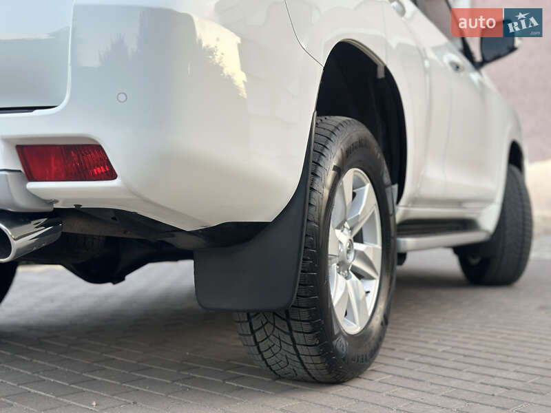Позашляховик / Кросовер Toyota Land Cruiser Prado 2019 в Вінниці фото 65 Позашляховик / Кросовер Toyota Land Cruiser Prado 2019 в Вінниці