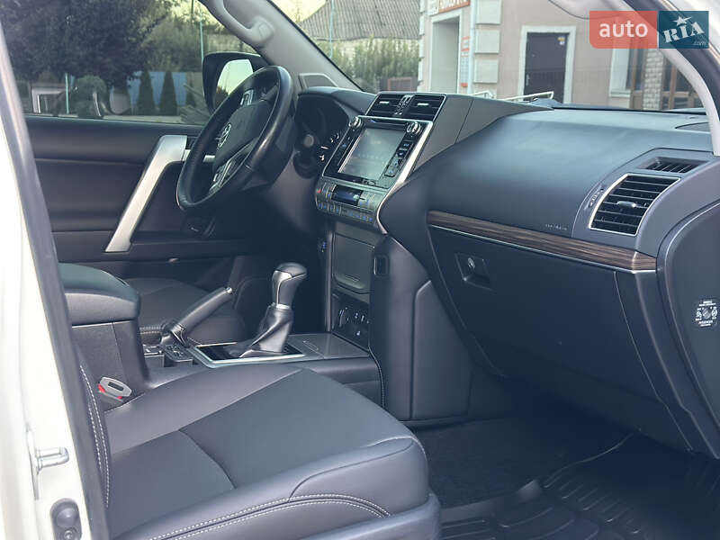 Позашляховик / Кросовер Toyota Land Cruiser Prado 2019 в Вінниці фото 92 Позашляховик / Кросовер Toyota Land Cruiser Prado 2019 в Вінниці