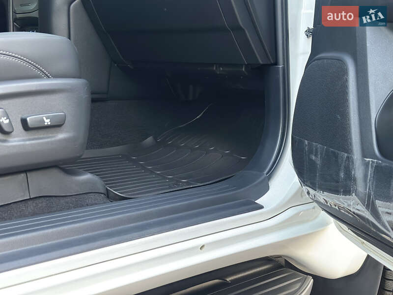 Позашляховик / Кросовер Toyota Land Cruiser Prado 2019 в Вінниці фото 96 Позашляховик / Кросовер Toyota Land Cruiser Prado 2019 в Вінниці