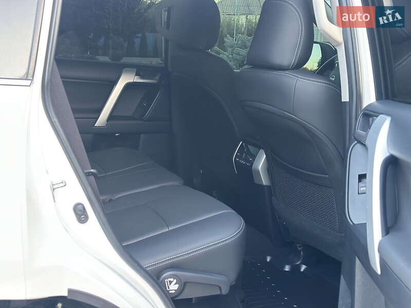 Позашляховик / Кросовер Toyota Land Cruiser Prado 2019 в Вінниці фото 98 Позашляховик / Кросовер Toyota Land Cruiser Prado 2019 в Вінниці