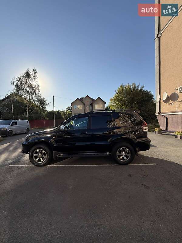 Внедорожник / Кроссовер Toyota Land Cruiser Prado 2008 в Борисполе фото 8 Внедорожник / Кроссовер Toyota Land Cruiser Prado 2008 в Борисполе