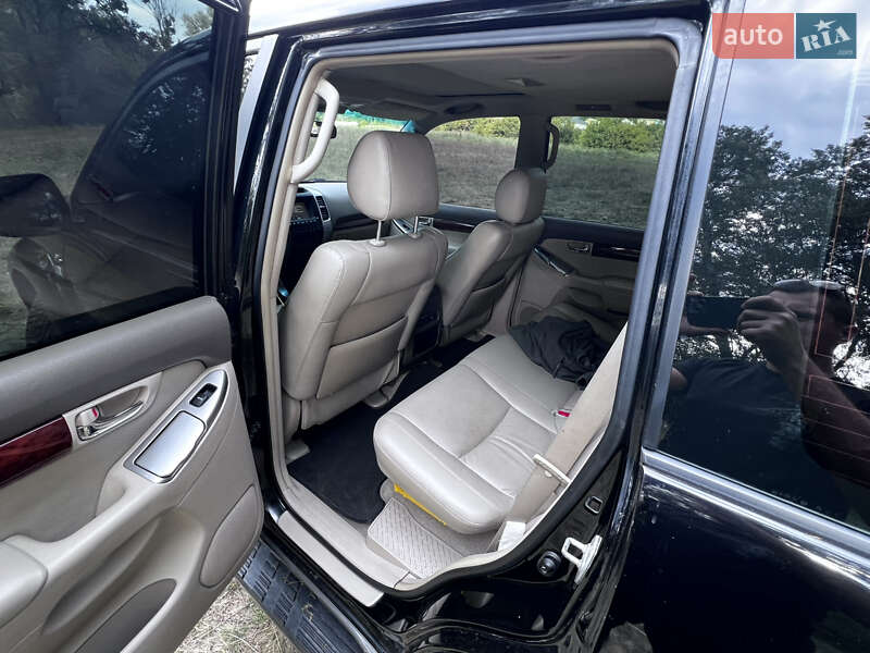Внедорожник / Кроссовер Toyota Land Cruiser Prado 2006 в Изюме