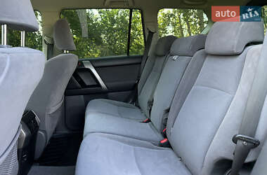 Внедорожник / Кроссовер Toyota Land Cruiser Prado 2012 в 