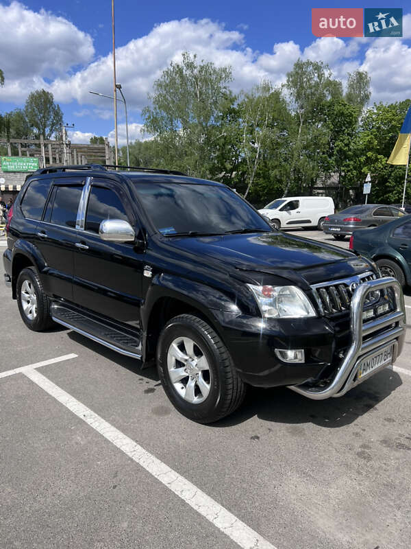 Позашляховик / Кросовер Toyota Land Cruiser Prado 2006 в Києві