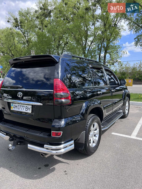 Позашляховик / Кросовер Toyota Land Cruiser Prado 2006 в Києві