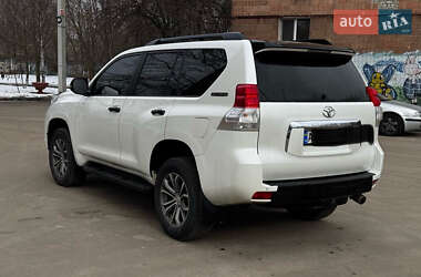 Позашляховик / Кросовер Toyota Land Cruiser Prado 2012 в Харкові