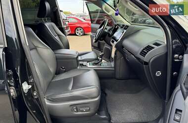 Позашляховик / Кросовер Toyota Land Cruiser Prado 2021 в  фото 24 Позашляховик / Кросовер Toyota Land Cruiser Prado 2021 в