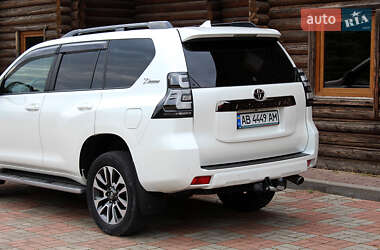 Позашляховик / Кросовер Toyota Land Cruiser Prado 2021 в  фото 19 Позашляховик / Кросовер Toyota Land Cruiser Prado 2021 в