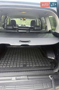 Внедорожник / Кроссовер Toyota Land Cruiser Prado 2014 в 