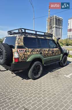 Позашляховик / Кросовер Toyota Land Cruiser Prado 1998 в Києві