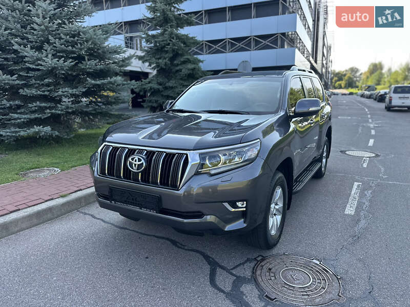 Внедорожник / Кроссовер Toyota Land Cruiser Prado 2020 в Киеве