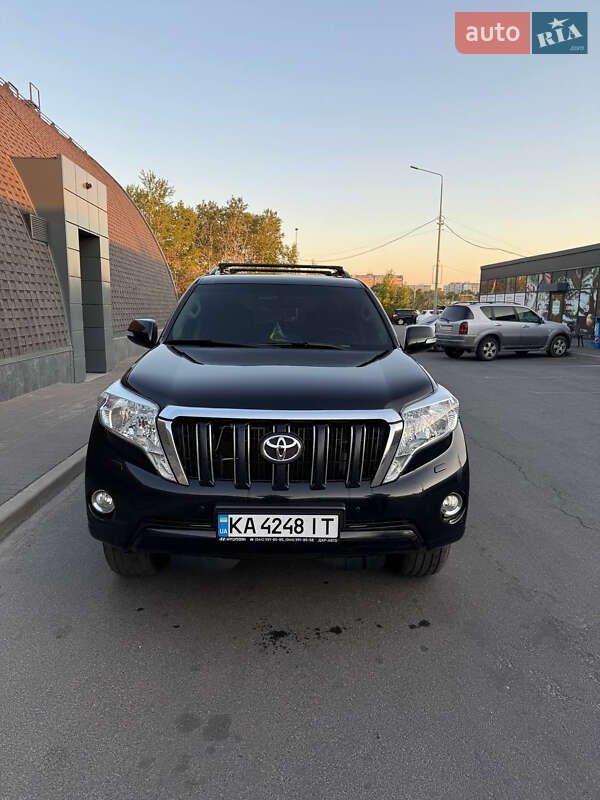 Внедорожник / Кроссовер Toyota Land Cruiser Prado 2016 в Киеве фото 2 Внедорожник / Кроссовер Toyota Land Cruiser Prado 2016 в Киеве