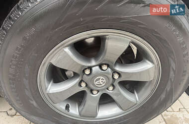 Внедорожник / Кроссовер Toyota Land Cruiser Prado 2007 в 