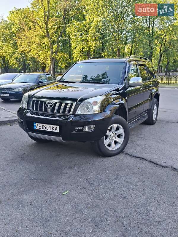 Внедорожник / Кроссовер Toyota Land Cruiser Prado 2006 в 