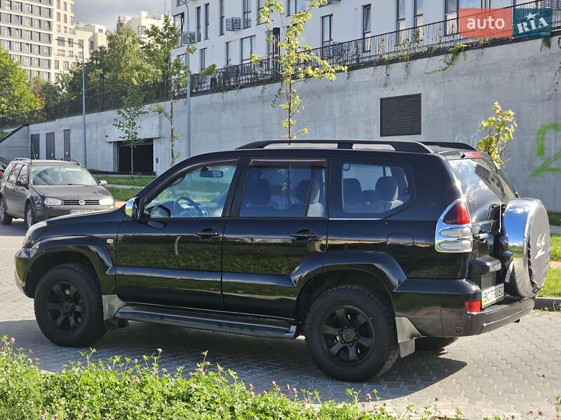 Позашляховик / Кросовер Toyota Land Cruiser Prado 2005 в Львові