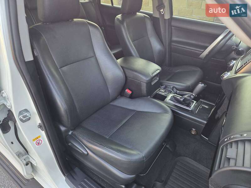 Внедорожник / Кроссовер Toyota Land Cruiser Prado 2014 в Каменском фото 16 Внедорожник / Кроссовер Toyota Land Cruiser Prado 2014 в Каменском