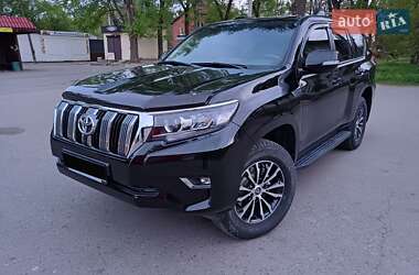 Позашляховик / Кросовер Toyota Land Cruiser Prado 2010 в Олександрії