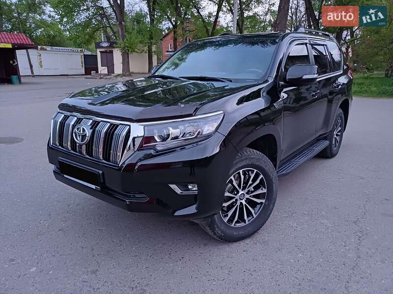 Toyota Land Cruiser Prado 2010