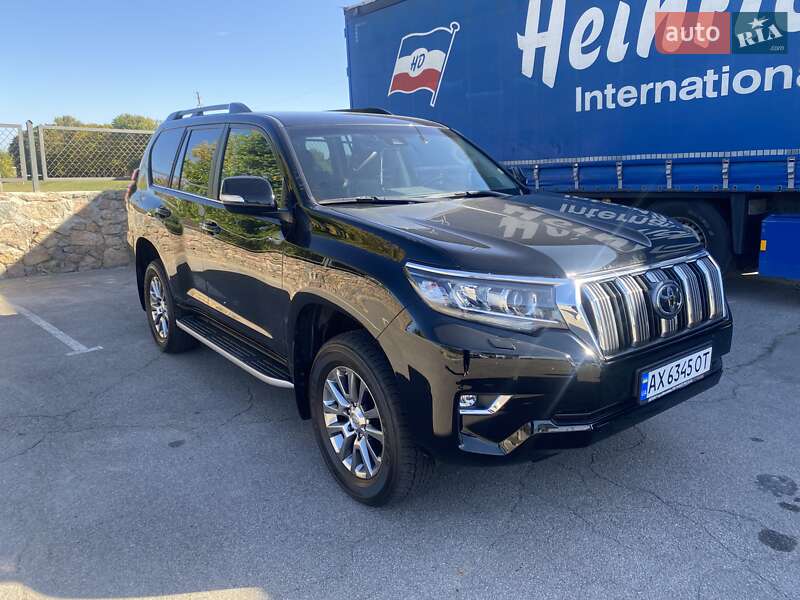 Toyota Land Cruiser Prado 2019