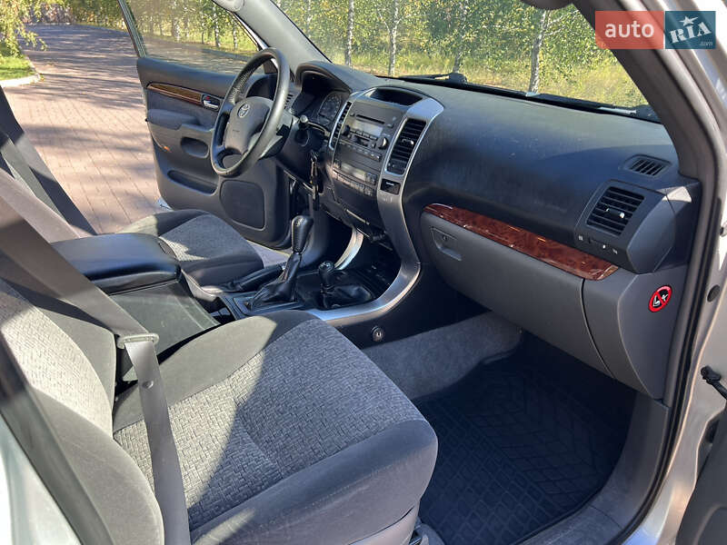 Внедорожник / Кроссовер Toyota Land Cruiser Prado 2006 в Кременчуге фото 9 Внедорожник / Кроссовер Toyota Land Cruiser Prado 2006 в Кременчуге