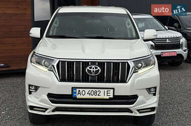 Позашляховик / Кросовер Toyota Land Cruiser Prado 2019 в Ужгороді