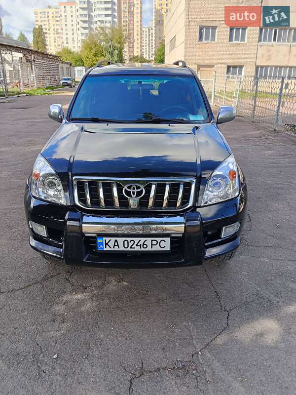 Позашляховик / Кросовер Toyota Land Cruiser Prado 2006 в Києві