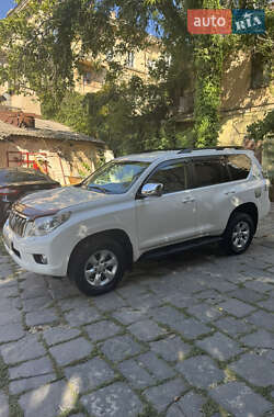 Позашляховик / Кросовер Toyota Land Cruiser Prado 2011 в Одесі