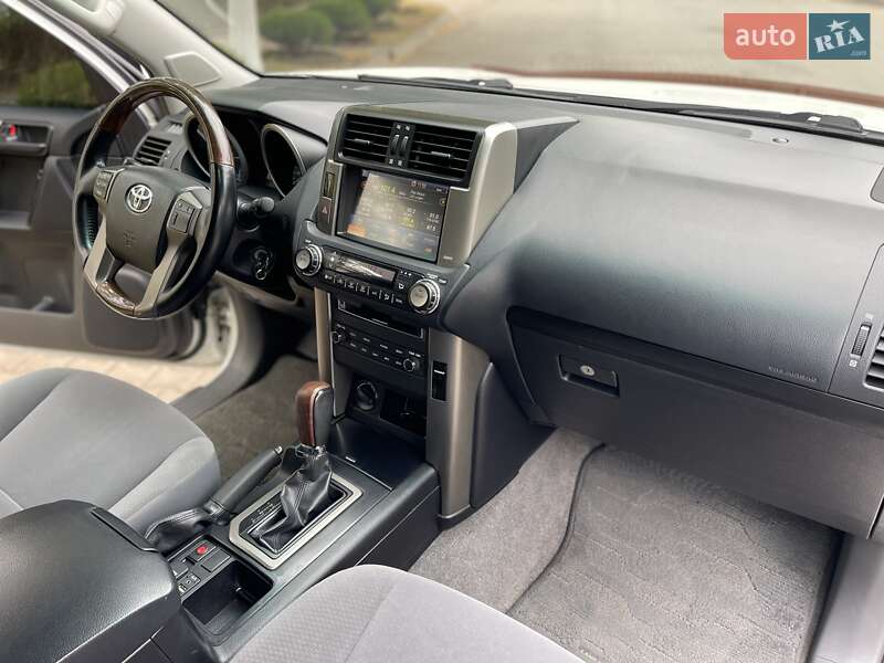 Позашляховик / Кросовер Toyota Land Cruiser Prado 2011 в Одесі фото 15 Позашляховик / Кросовер Toyota Land Cruiser Prado 2011 в Одесі